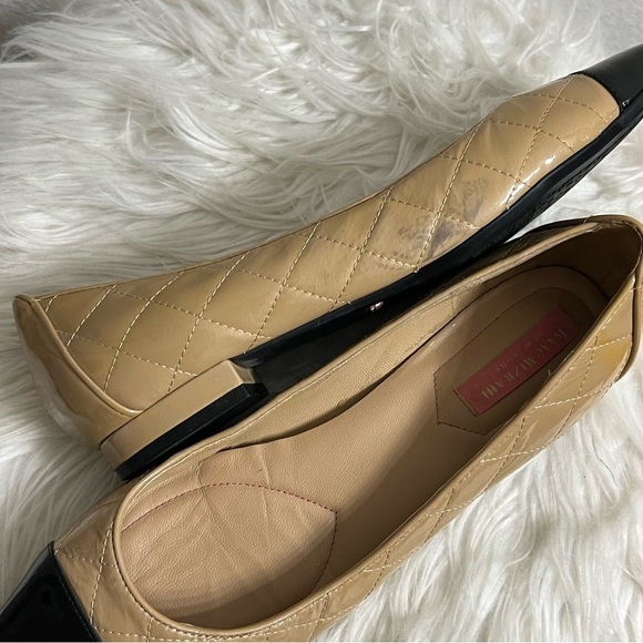 Women's Isaac Mizrahi Tan & Black Quilted Patent Leather Ballet Flats Si… - Picture 5 of 10
